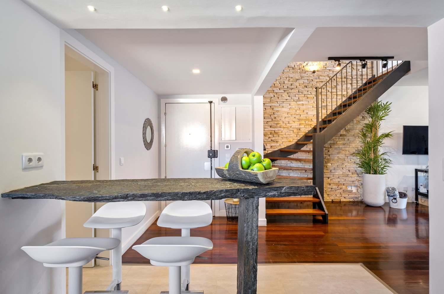 Apartment Portugal Portfolio - Oxford Penthouse