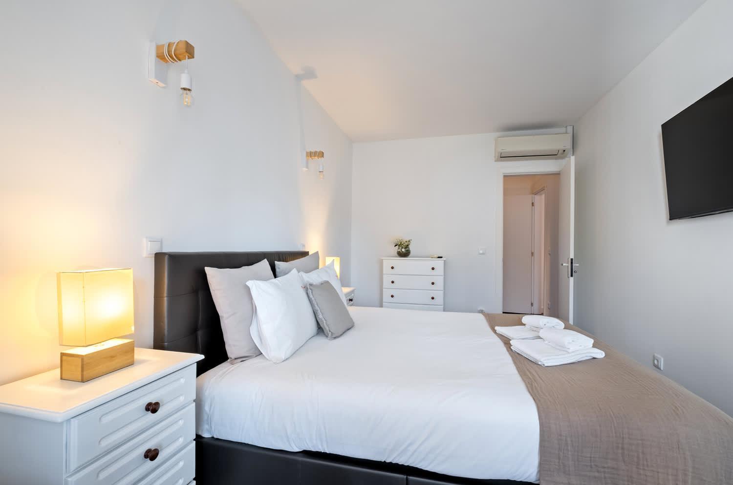 Apartment Portugal Portfolio - Oxford Penthouse