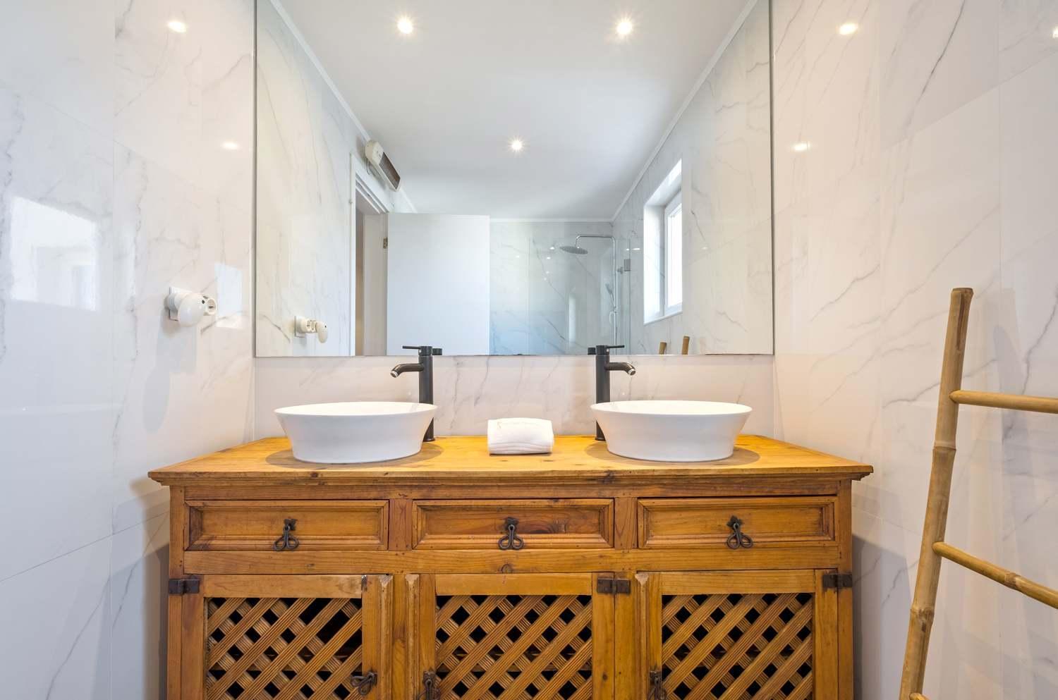 Portugal Portfolio - Oxford Penthouse Apartment *